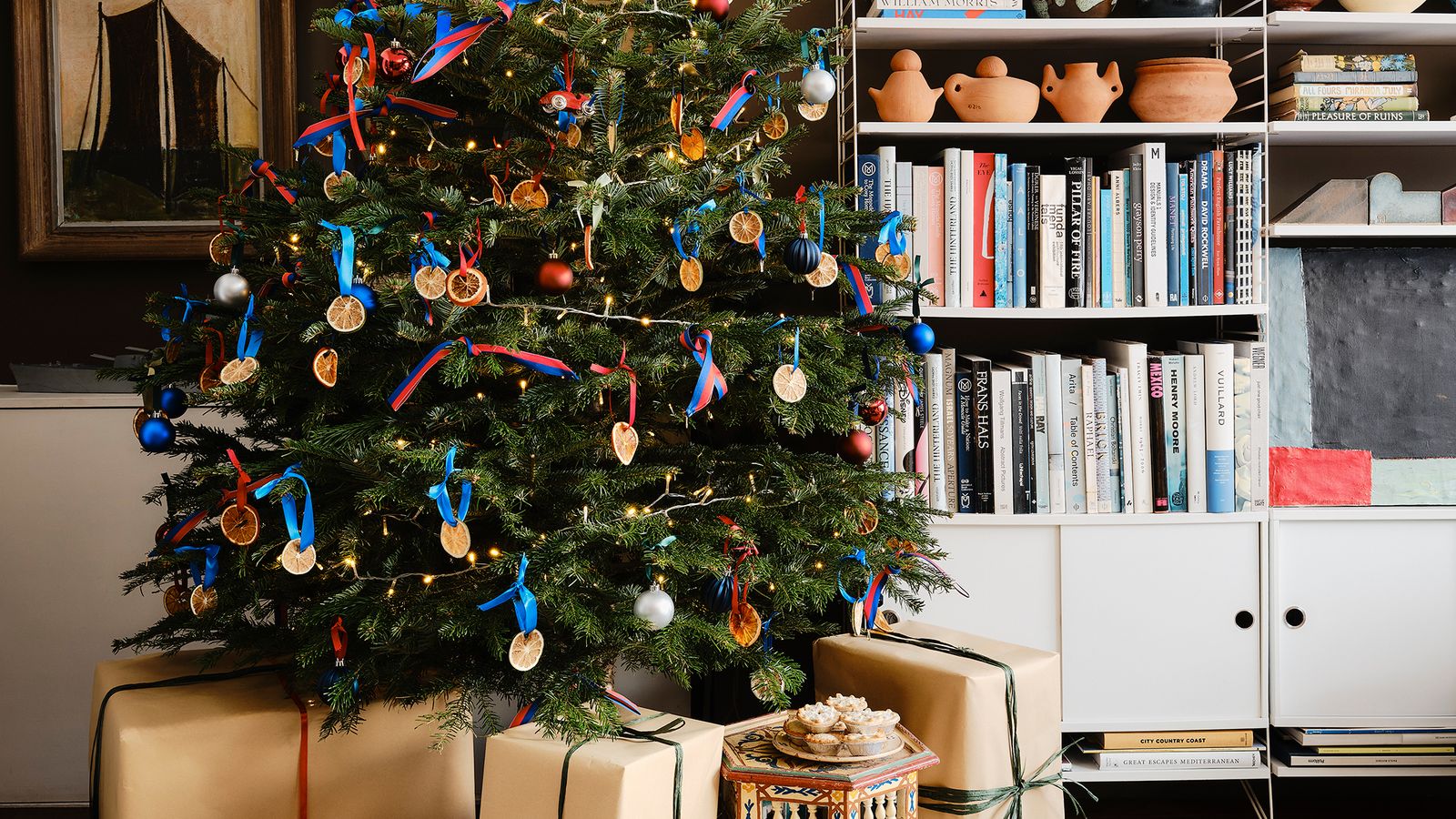 Why micro-gifting should be your new Christmas tradition