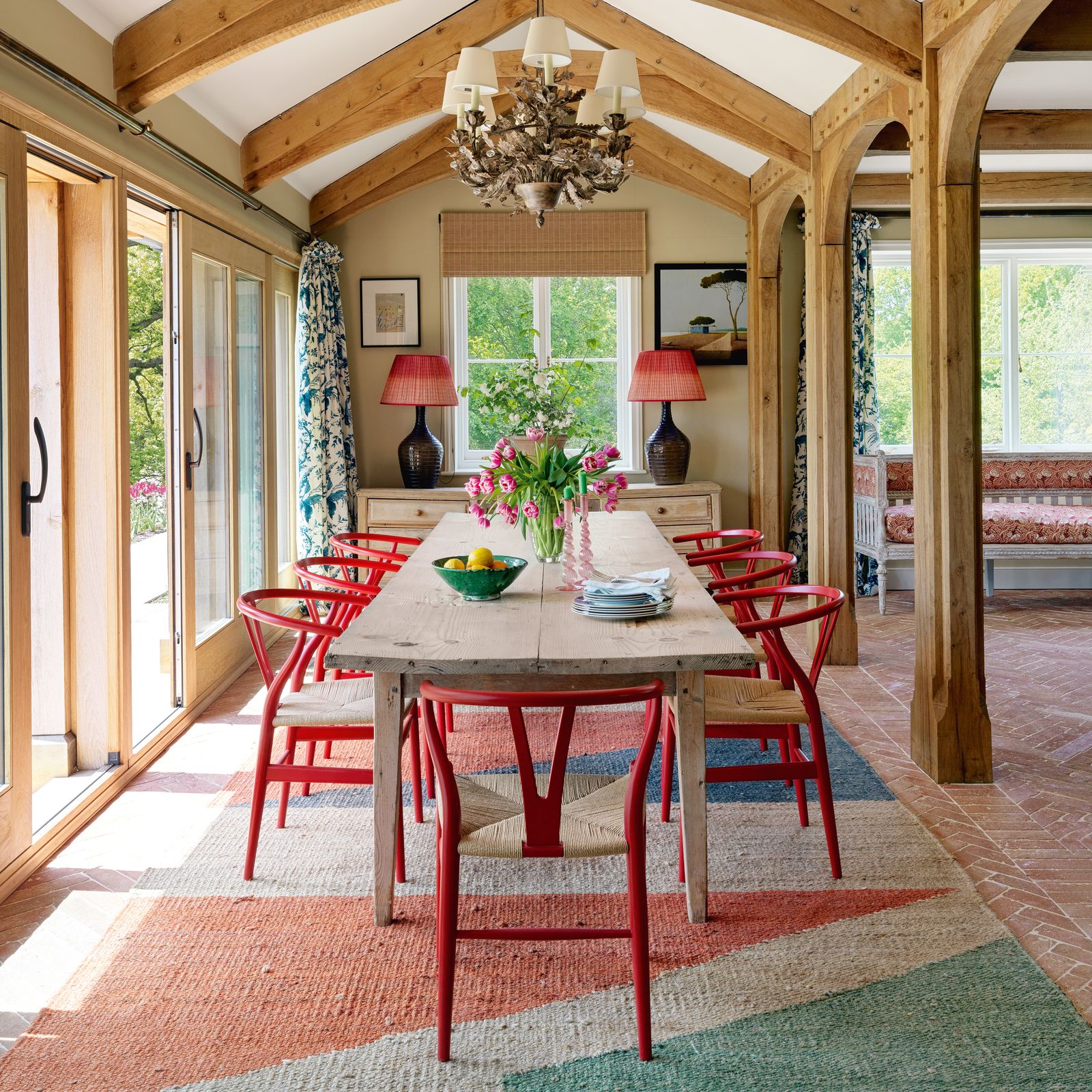 Why does everyone love wishbone chairs so much, and what are some good alternatives?