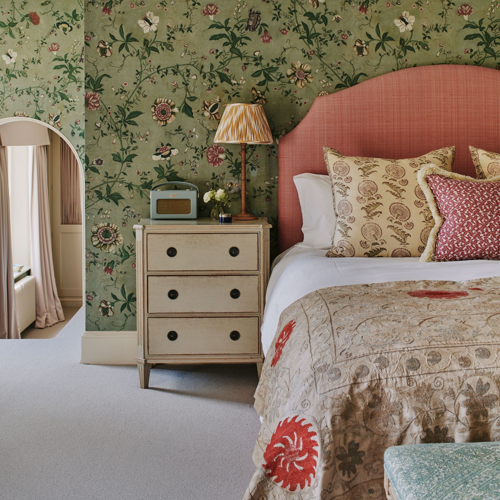 Emma Hybrid Premium Mattress: is it worth buying?